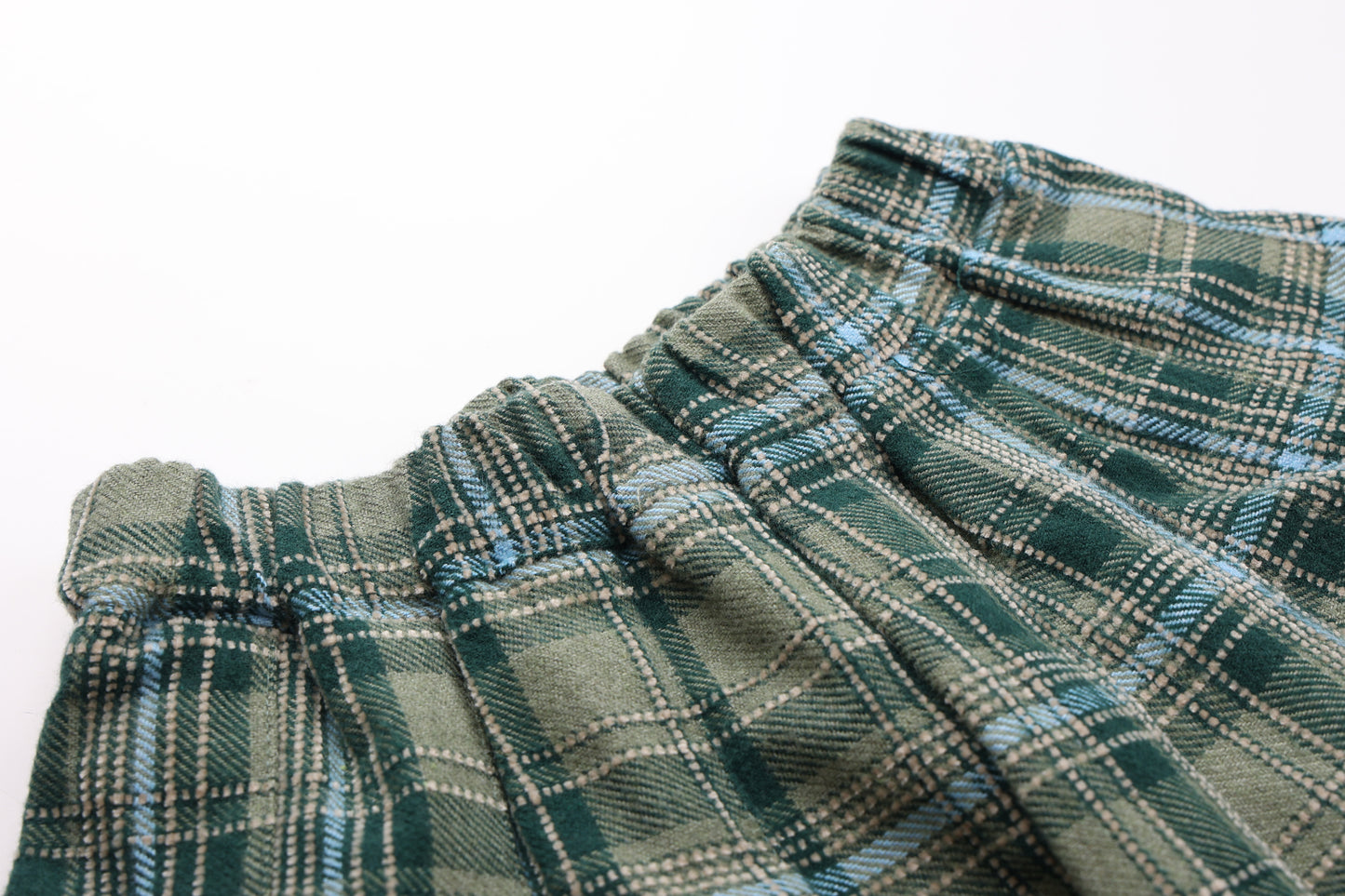Green plaid pleated skirt